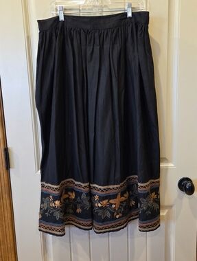 Together! Vintage Black Embroidered Midi Skirt Plus Size 1X Boho Cottagecore